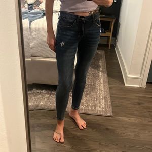 Special A Skinny mid Rise Jeans.